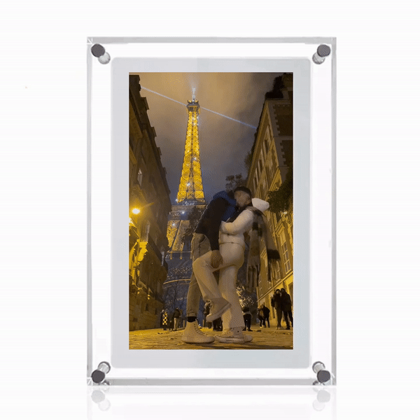 5-Inch Digital Photo Frame – HD LCD Display, Auto Slideshow, Plug & Play | Ideal Gift for Home or Office